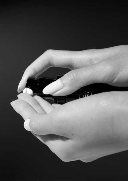 Video Revision Skincare DEJ Face Cream 2