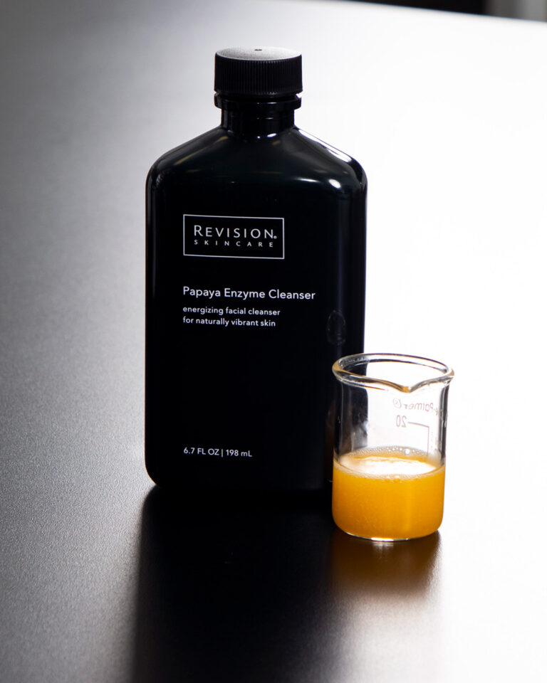 Bild till sociala medier Revision Skincare Papaya Enzyme Cleanser 2