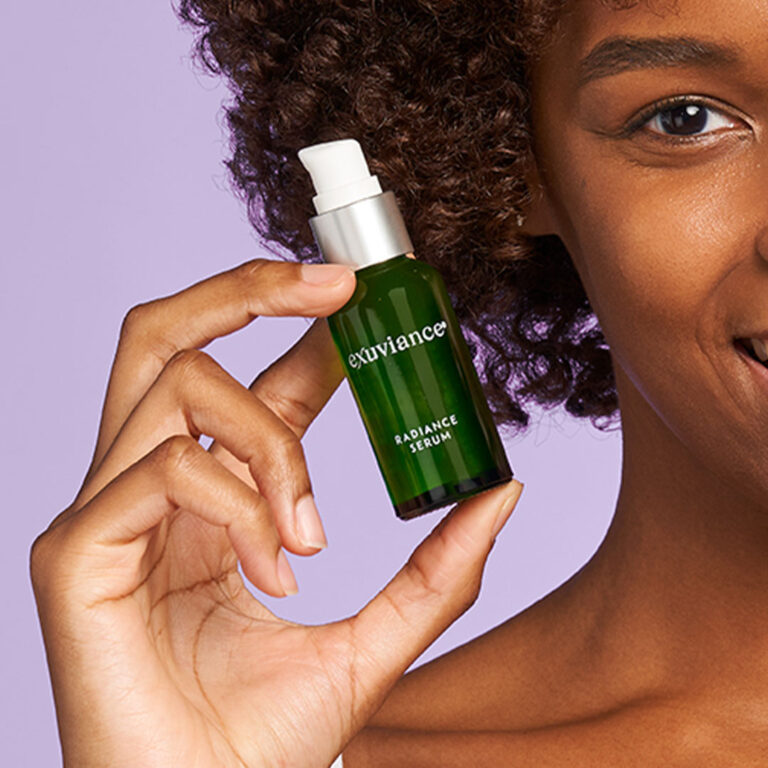 Bild till sociala medier Exuviance Radiance Serum 2