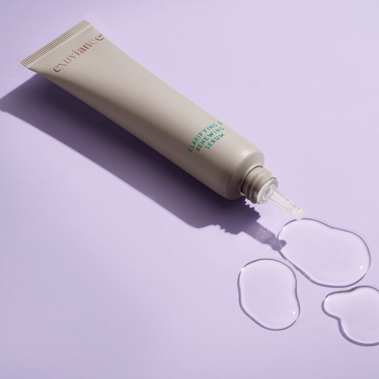 Bild till sociala medier Exuviance Clarifying & Renewing Serum 2