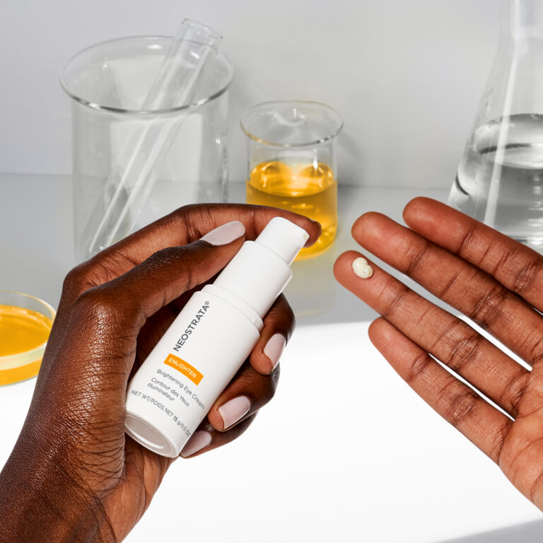 Bild till sociala medier NEOSTRATA Brightening Eye Cream 1