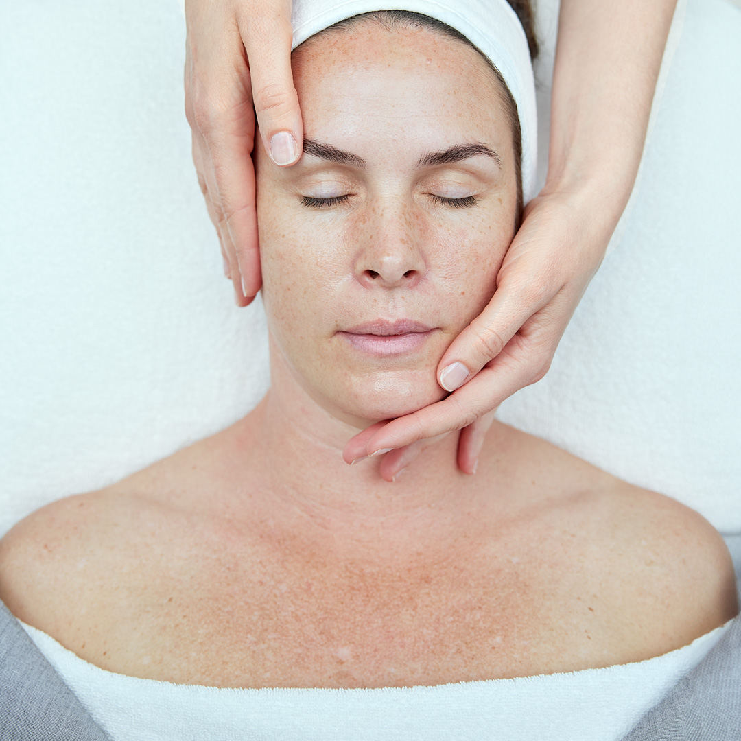 Bild till sociala medier NEOSTRATA behandling 2