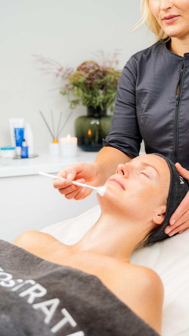 Bild till sociala medier NEOSTRATA behandling 5 story