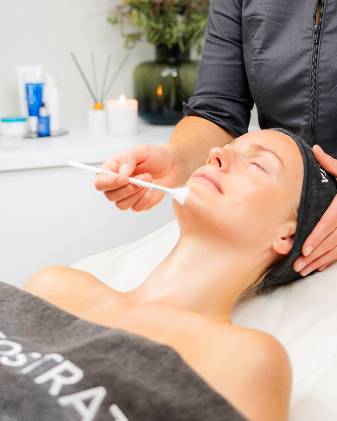 Bild till sociala medier NEOSTRATA behandling 5