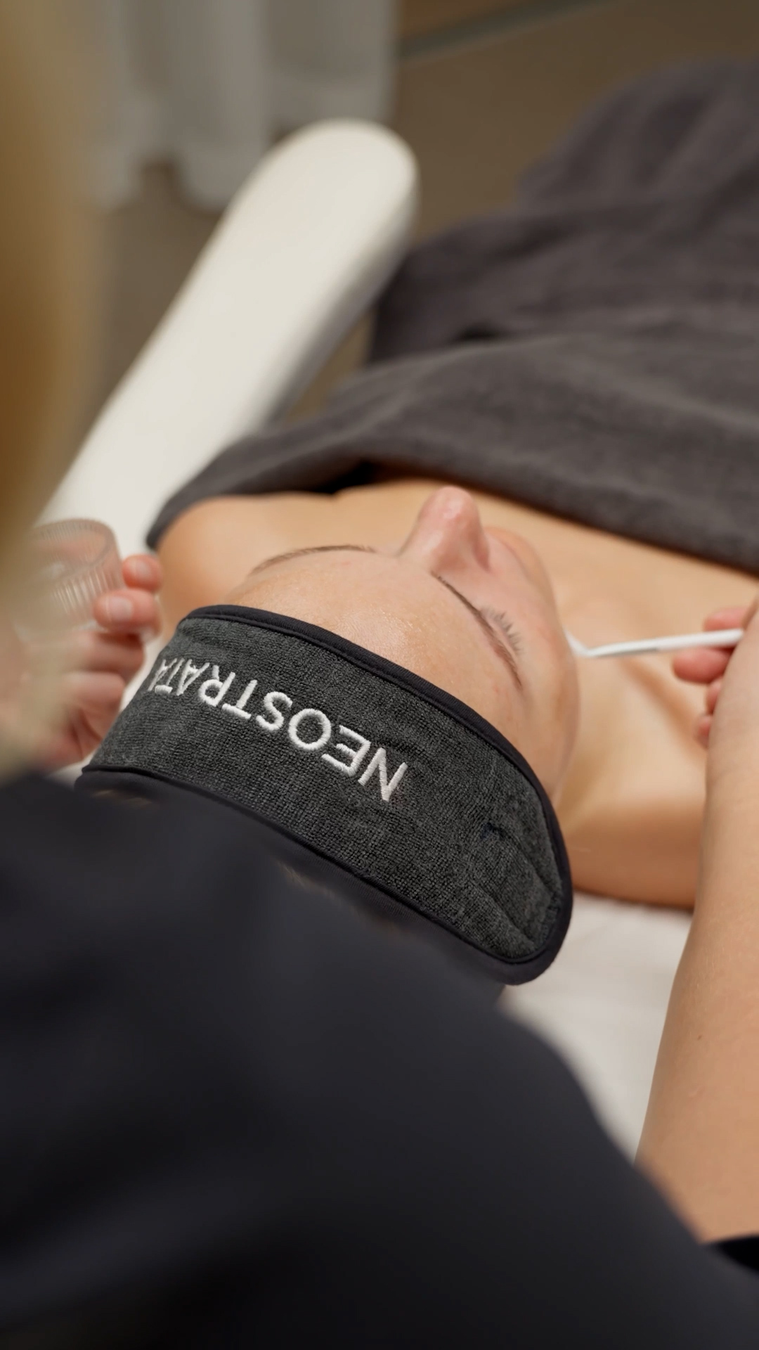 Video till Sociala Medier NEOSTRATA Behandling 2