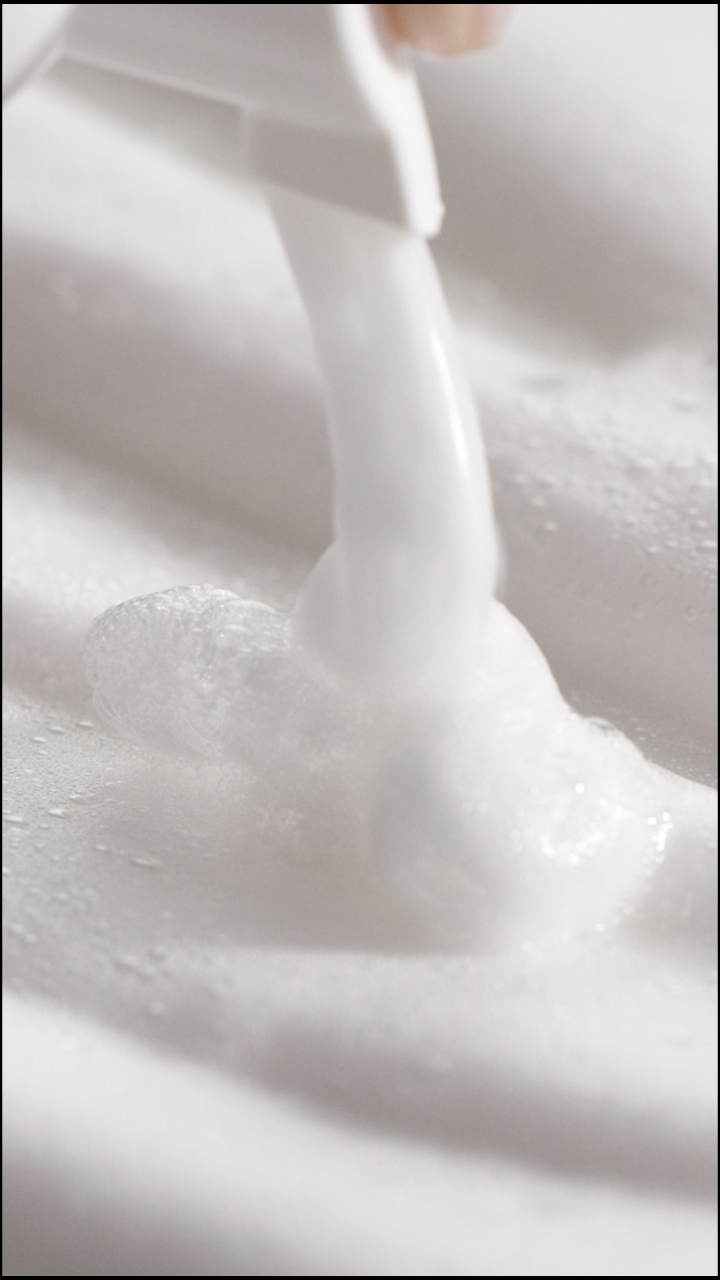 Video till sociala medier NEOSTRATA Foaming Glycolic Wash