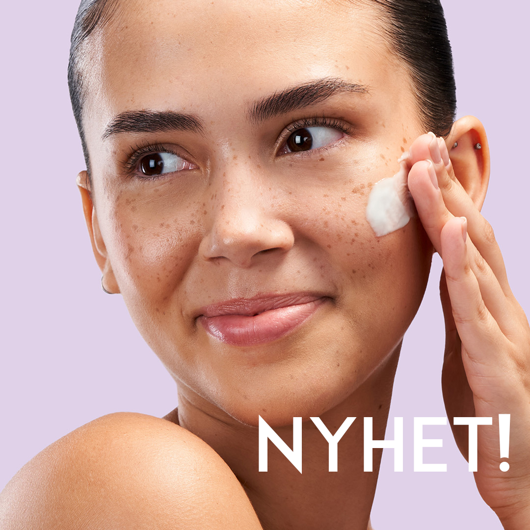 Bild till sociala medier Exuviance Pro-Plump Hydrating Cream modell NYHET fyrkantig