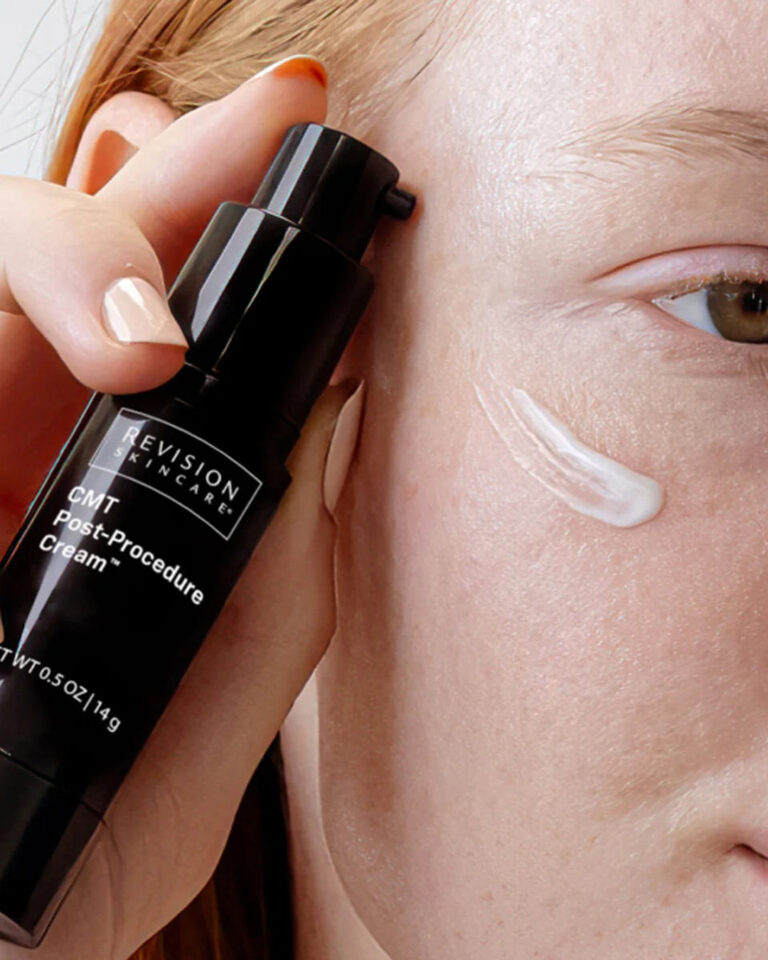 Bild till sociala medier Revision Skincare CMT Post-Procedure Cream