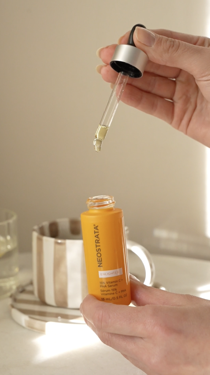 Video till sociala medier NEOSTRATA C-vitamin serum